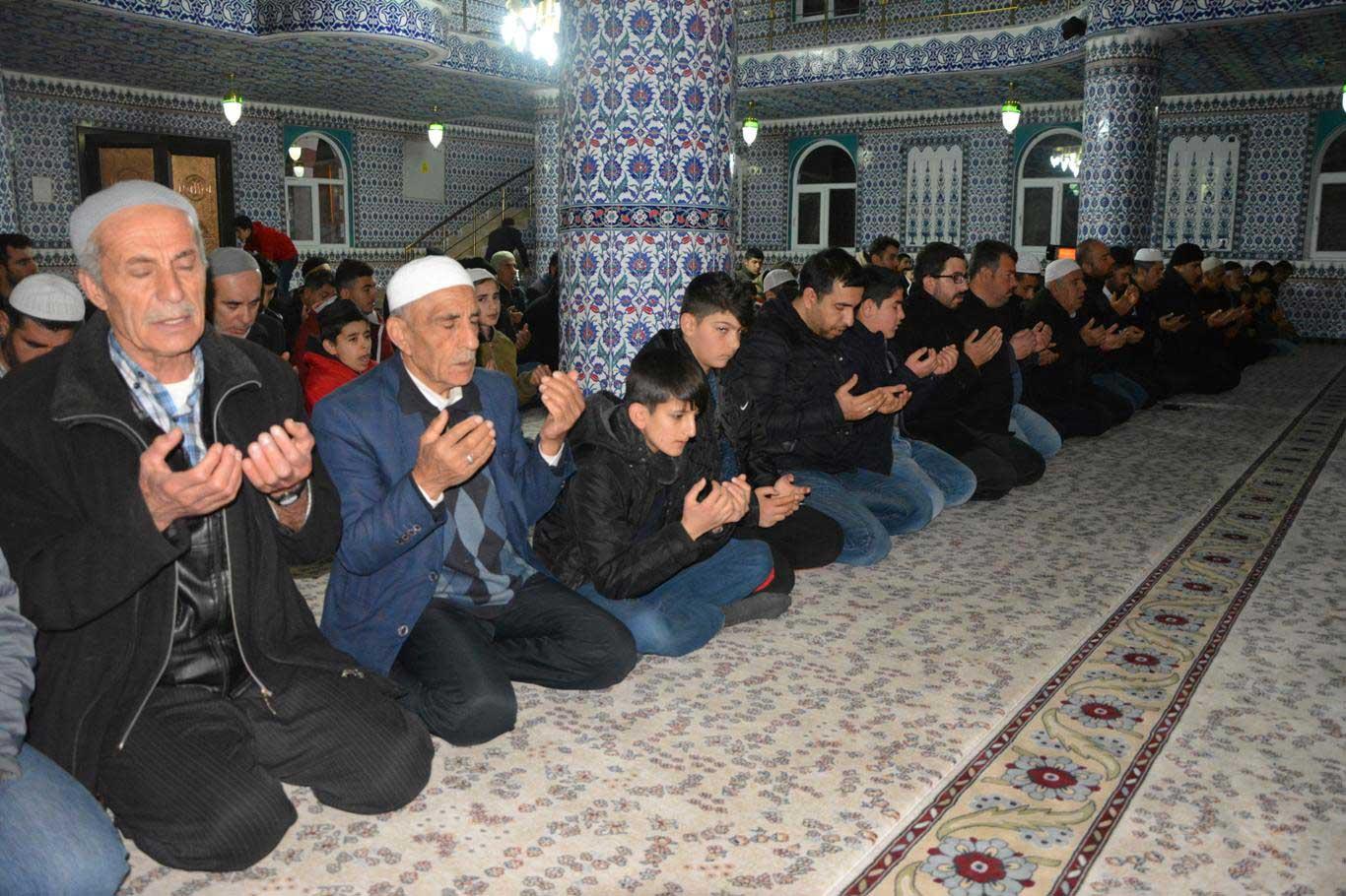 Kozluk'ta sabah namazı buluşmasına yoğun ilgi